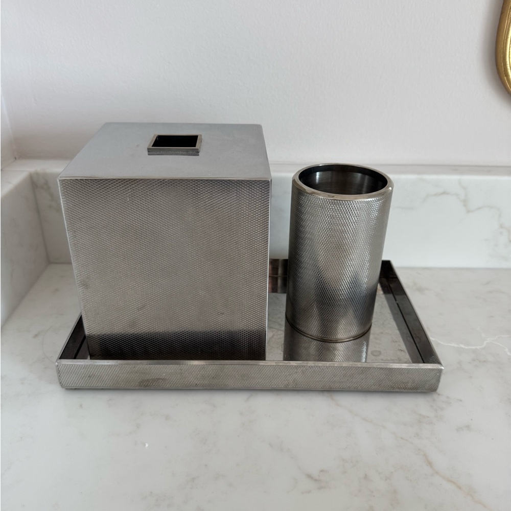 Restoration Hardware 3-piece Laval Bathroom Set